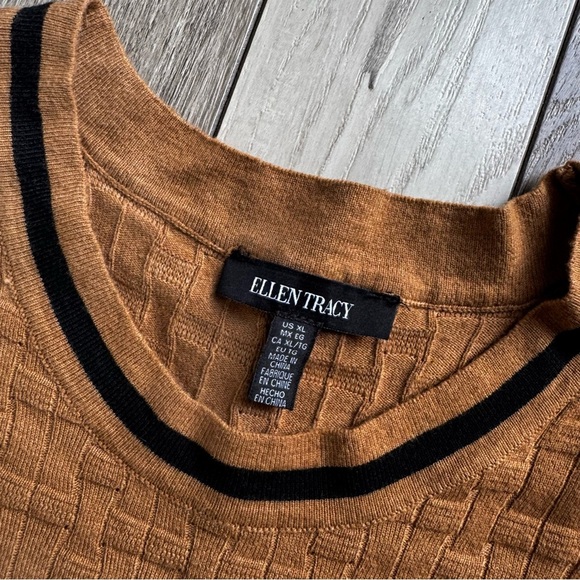 Ellen Tracy Tan Quilted Knit Croptop. Size:XL Good Condition - Picture 2 of 4